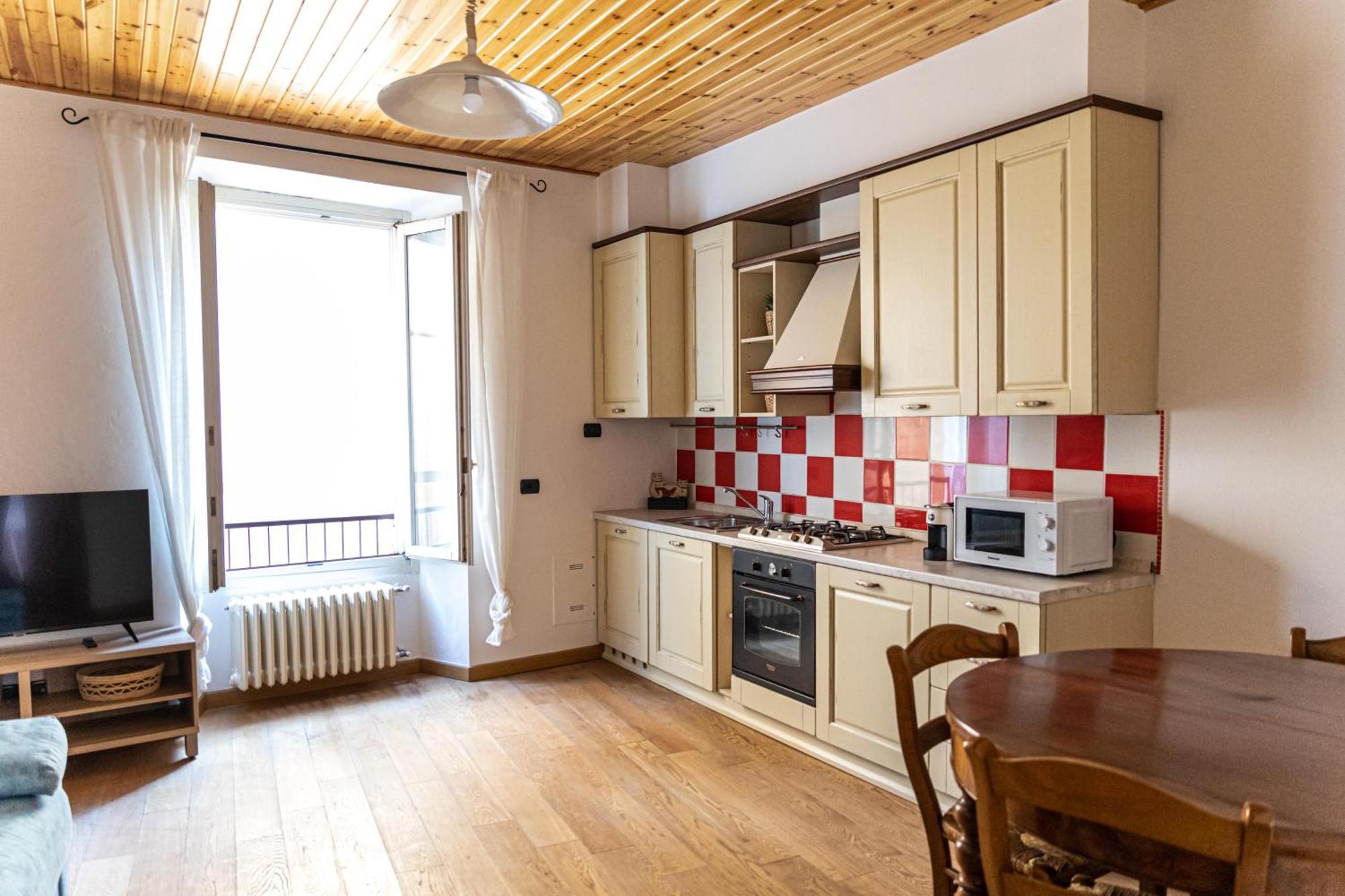 Magico Loft Nel Centro Storico Apartment Toscolano Maderno Bagian luar foto
